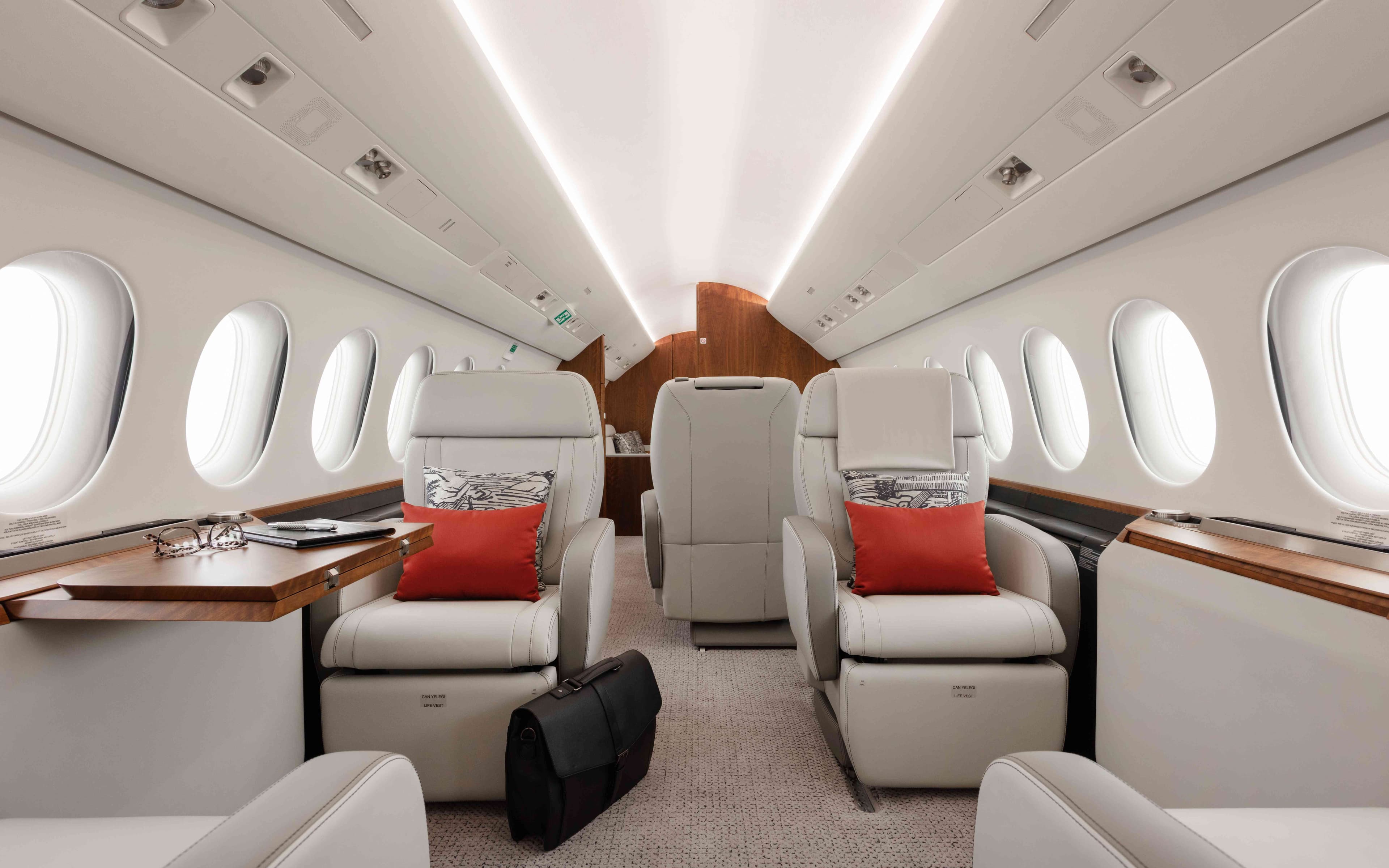 Falcon 8X — 3