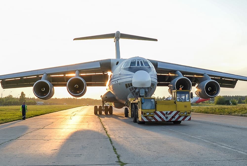 Ilyushin IL-76 — 2